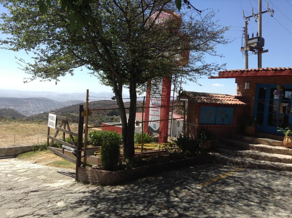 Hotel Villa Alpina El Chalet Pachuca 외부 사진